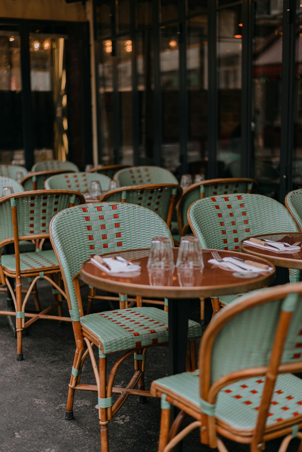 Ambiance de brasserie pour Relais de Venise